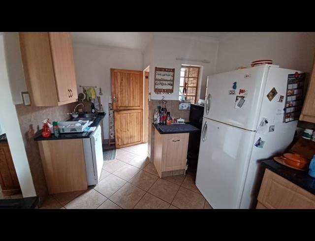 3 BEDROOM HOUSE FOR SALE IN MAGALIESKRUIN